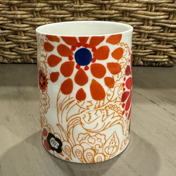 Anthropologie Biscuit Red/Orange Floral  Mug- Floral 🌹🌺 💐 - Picture 3 of 5